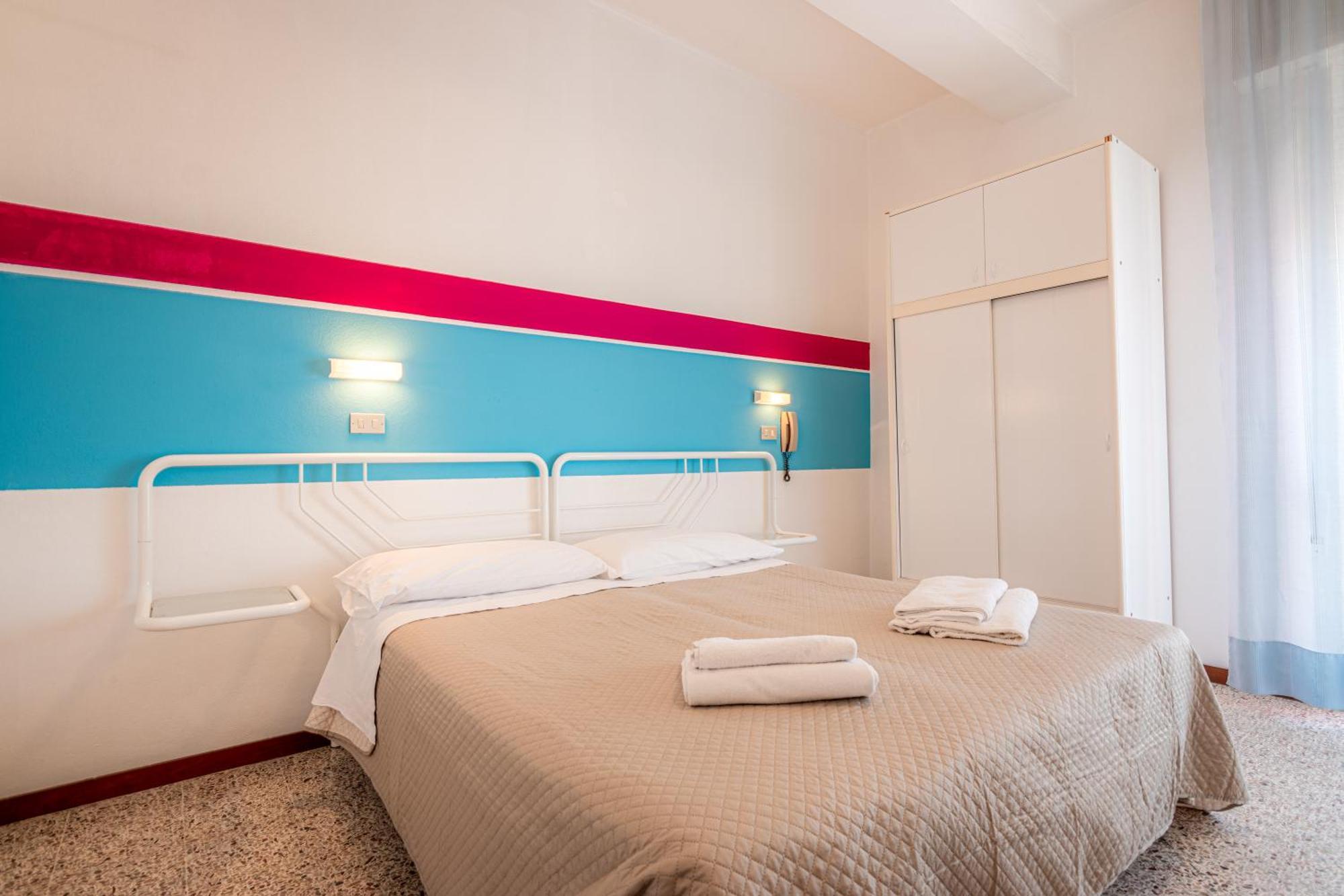 Hotel Serafini