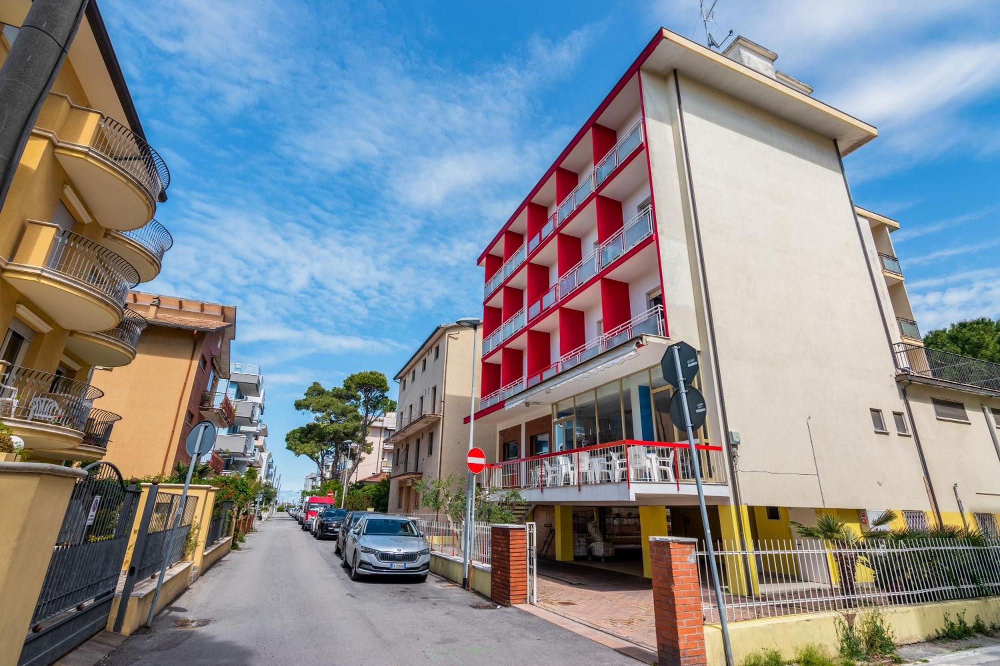 Serafini Hotel 2*
